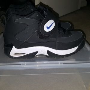 nike jr seau shoes
